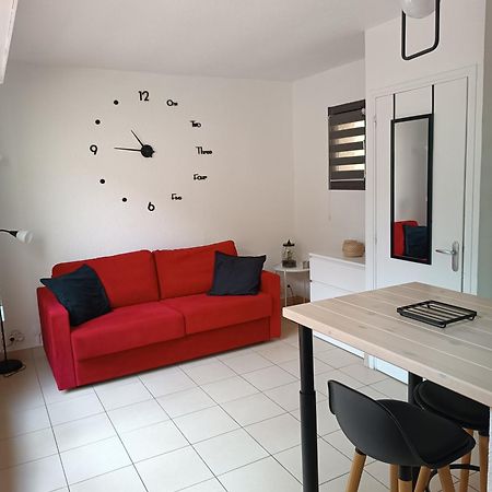 Studio Renove Dans Residence De Vacances Avec Grande Piscine Chauffee, Parking Et Terrasse แอกด์ ภายนอก รูปภาพ