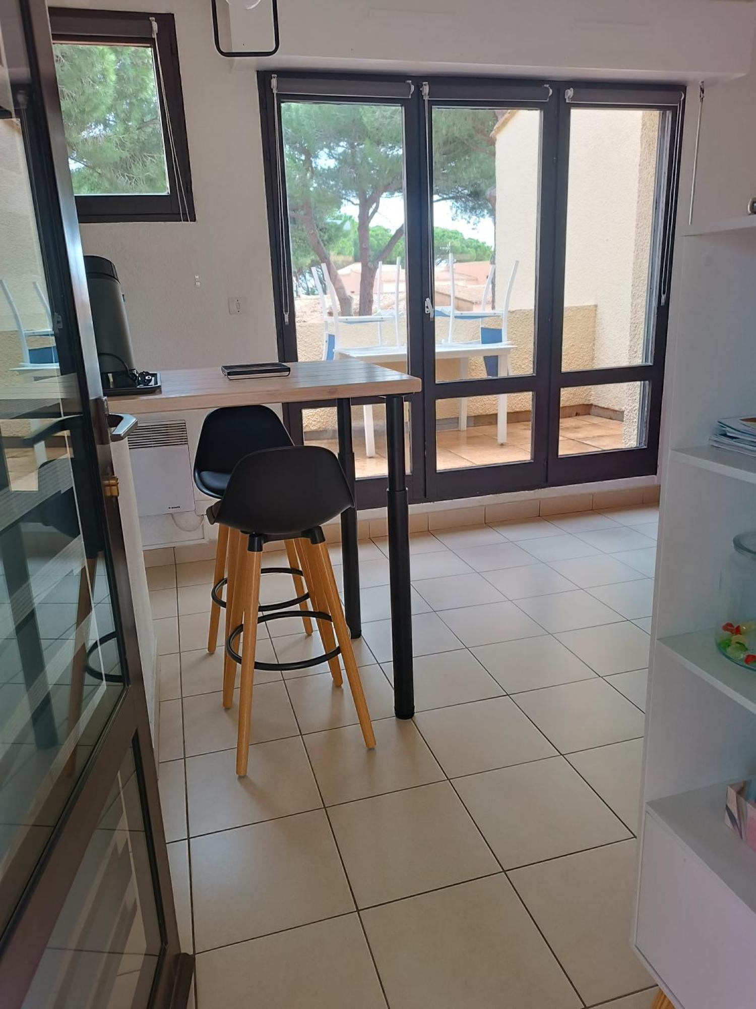 Studio Renove Dans Residence De Vacances Avec Grande Piscine Chauffee, Parking Et Terrasse แอกด์ ภายนอก รูปภาพ